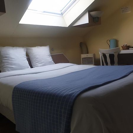 Hotel Restaurant Aux Deux Roses Neuf-Brisach Zewnętrze zdjęcie