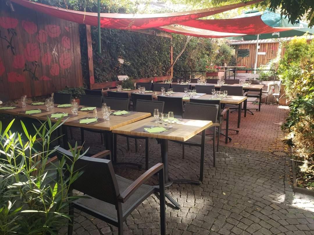 Hotel Restaurant Aux Deux Roses Neuf-Brisach Zewnętrze zdjęcie