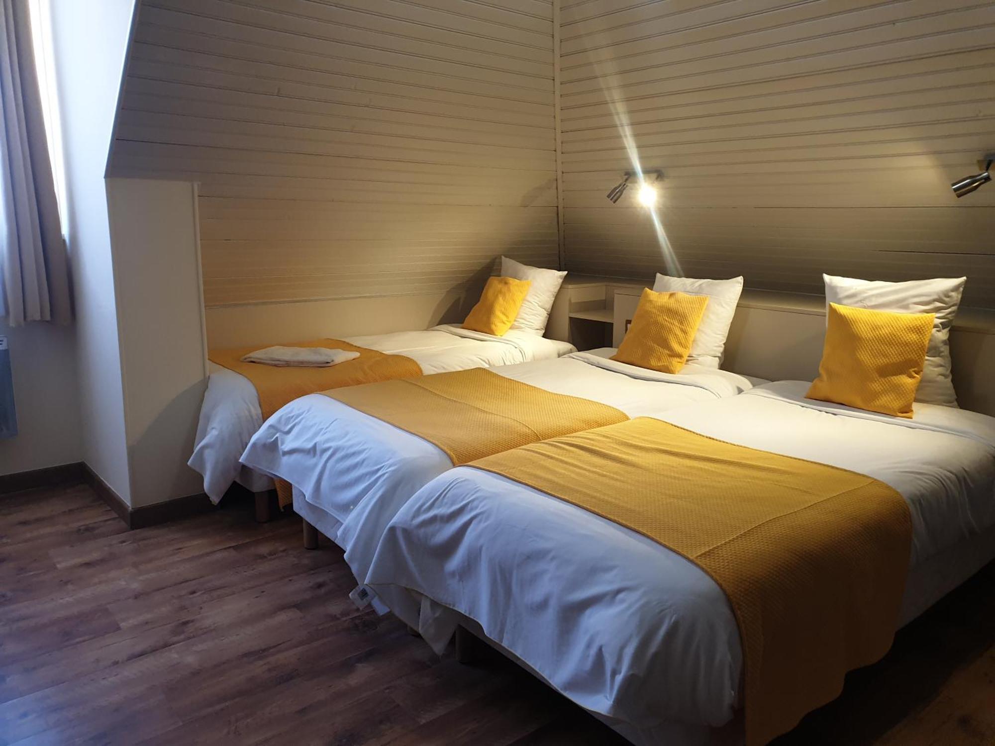 Hotel Restaurant Aux Deux Roses Neuf-Brisach Zewnętrze zdjęcie