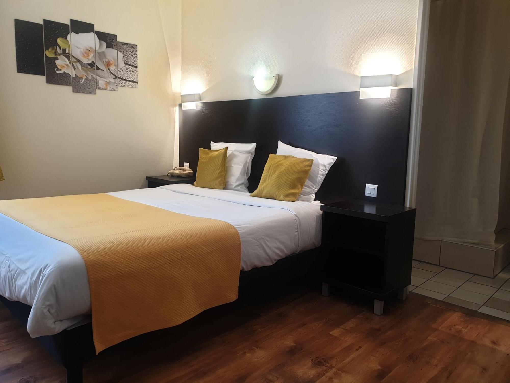 Hotel Restaurant Aux Deux Roses Neuf-Brisach Zewnętrze zdjęcie